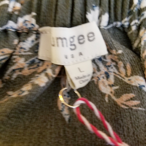 UMGEE Off Shoulder Floral Top Ruffle Top NWT L - Picture 6 of 6